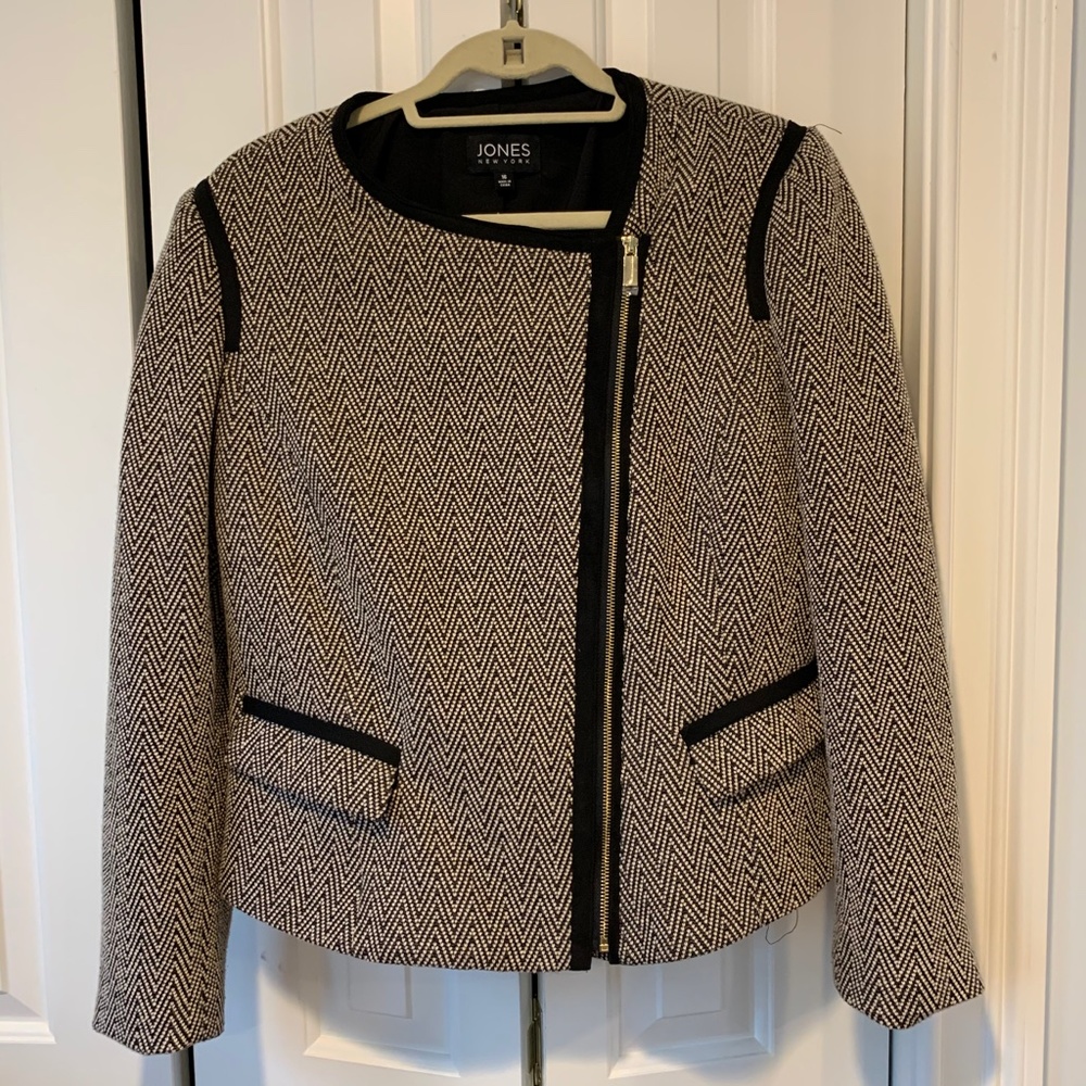 Jones NY Asymmetric Zip Camel Herringbone Jkt -16